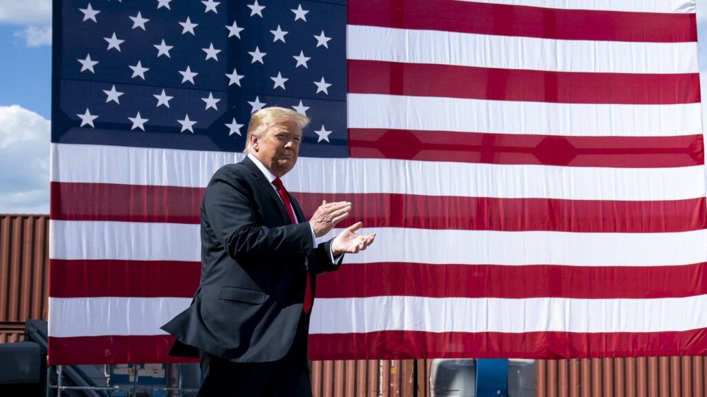 Donald Trump drapeau USA