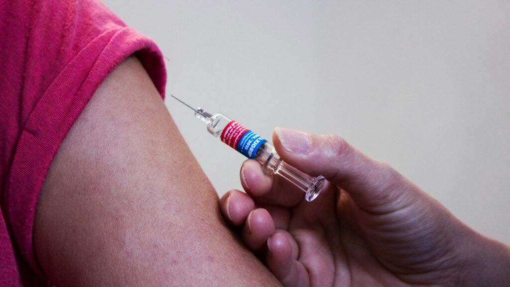 Vaccins_Serringue