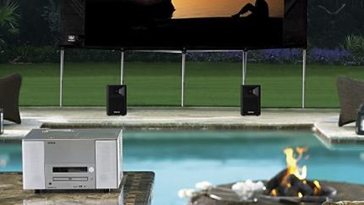 backyard outdoor theater system.jpg