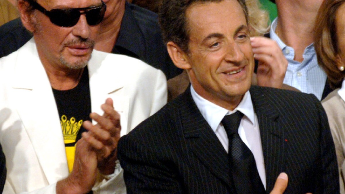 Johnny-Hallyday-nicolas-sarkozy-camus-impot-impots-crise-concert-14-juillet-contribuable-contribuables-polnareff-budget-culture-communication.jpg