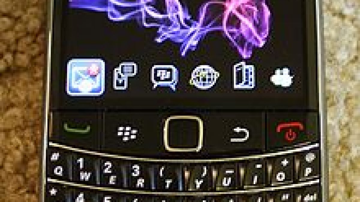 blackberry_bold_9700.jpg