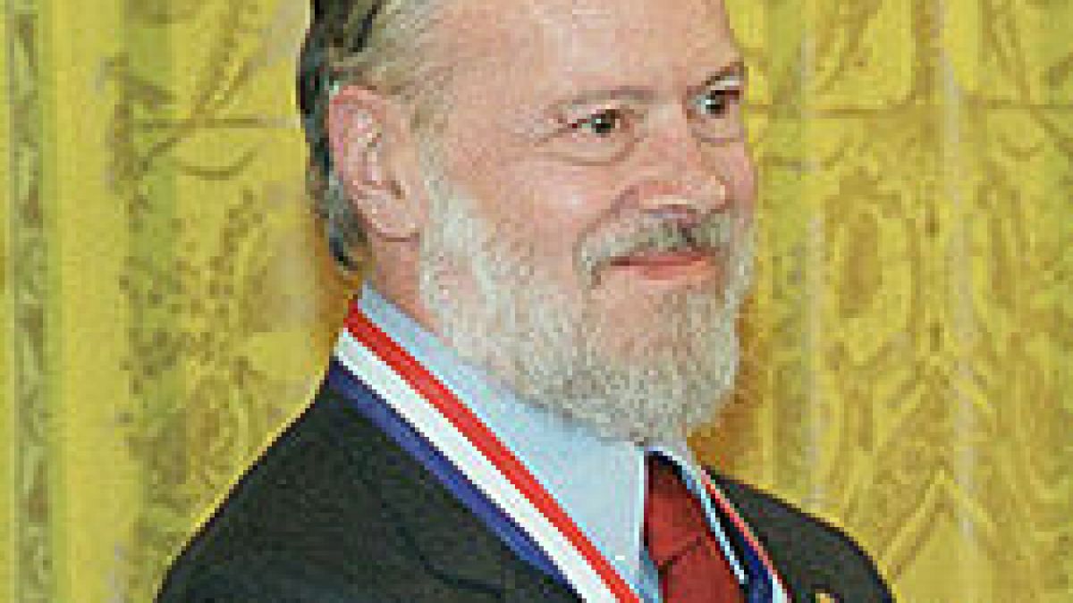 225px-dennis_macalistair_ritchie_.jpg