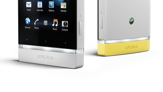 xperia-u-white-yellow-comparison-android-smartphone-940×529.png