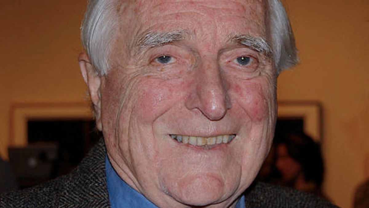 486px-Douglas_Engelbart_in_2008.jpg