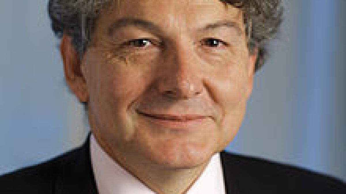 220px-Thierry_Breton_2011.jpg