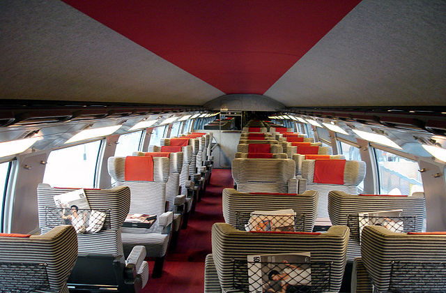 tgv_duplex_1ere_classe_salle_haute_01.jpg