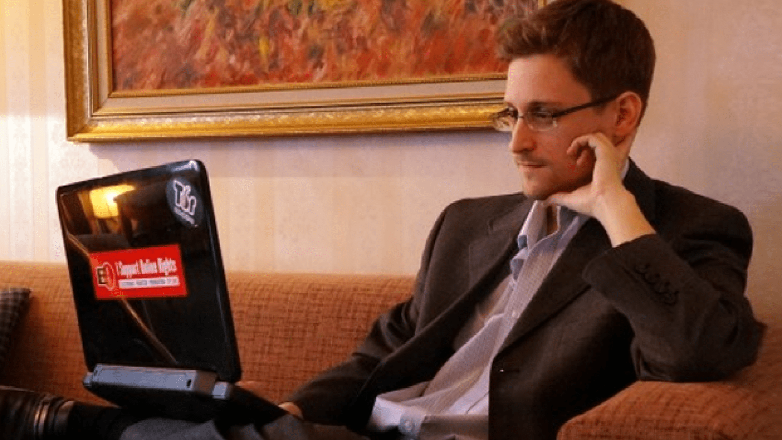 Edward snowden dialoguera avec les internautes jeudi soir