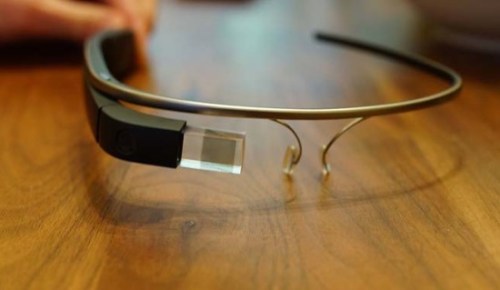 Les Google Glass dans leur version grand public.