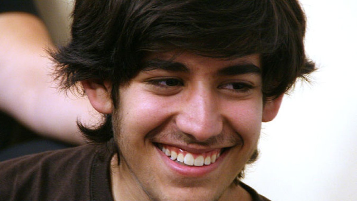 aaron_swartz_on_one_web_day,_at_the_berkman_center_-_22_sept._2006.jpg