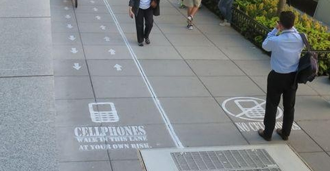 cellphones-lane.jpg
