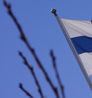 finlandedrapeau.jpg