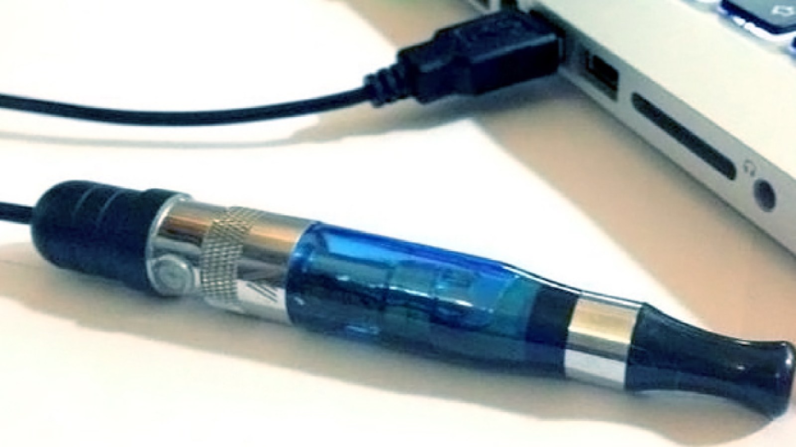 Un malware dans les cigarettes lectroniques ? - Numerama
