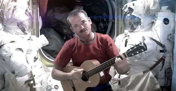 hadfield-space-oddity.jpg