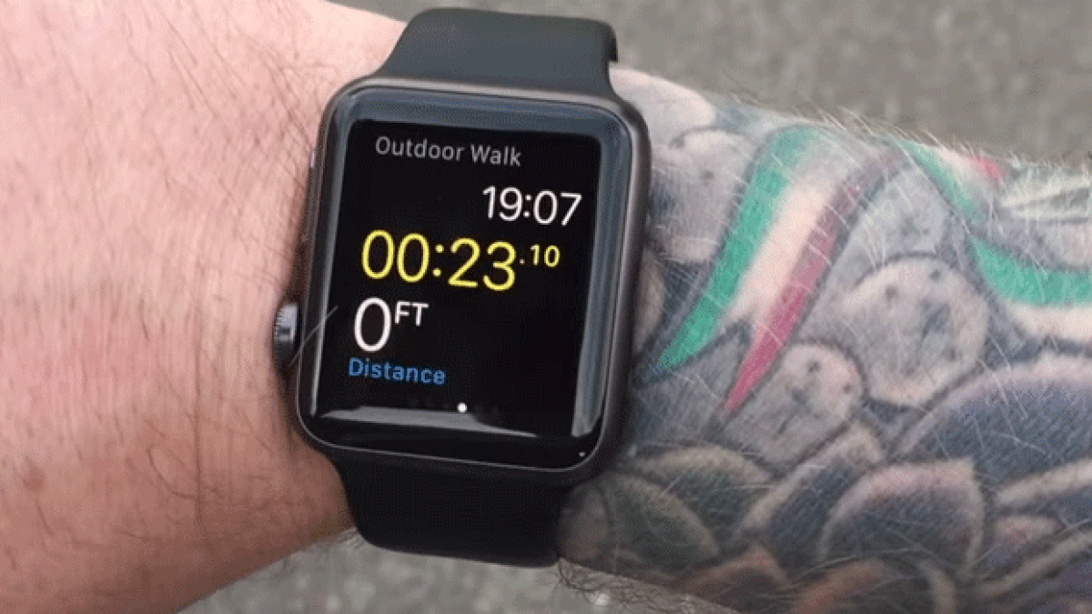 applewatch-tatouage.gif