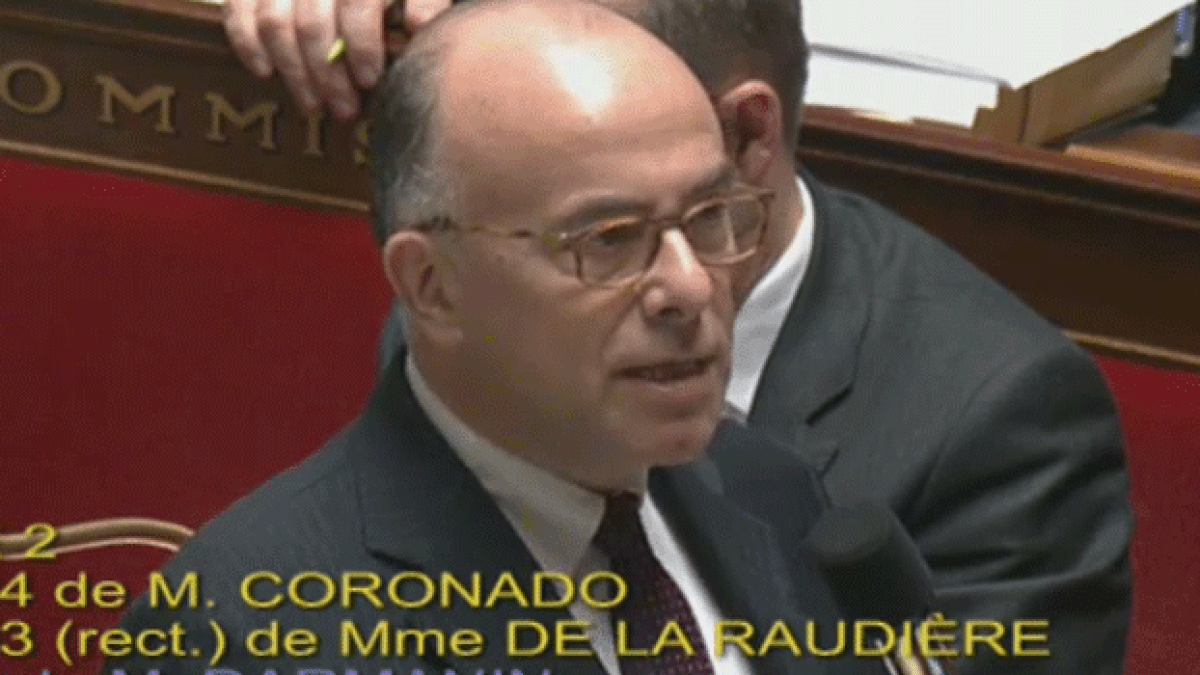 cazeneuve-colere.gif