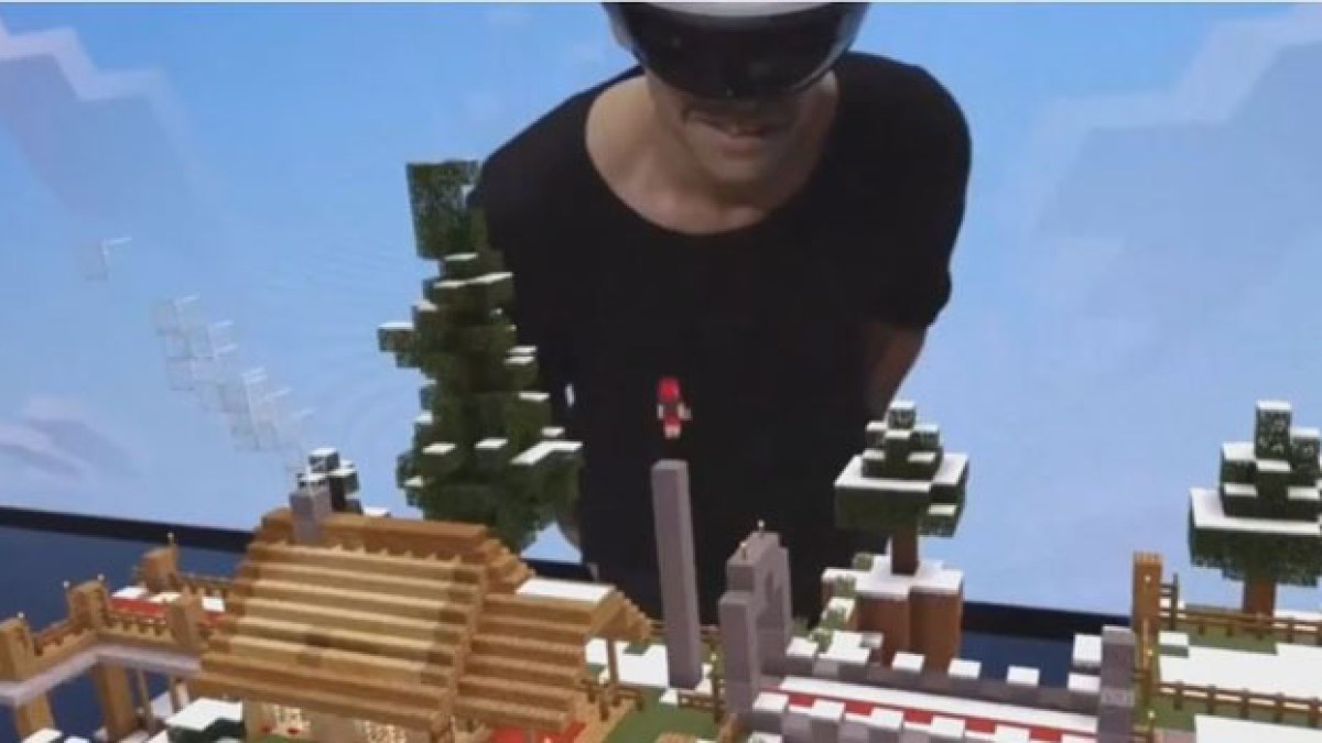 hololensminecraft.jpg