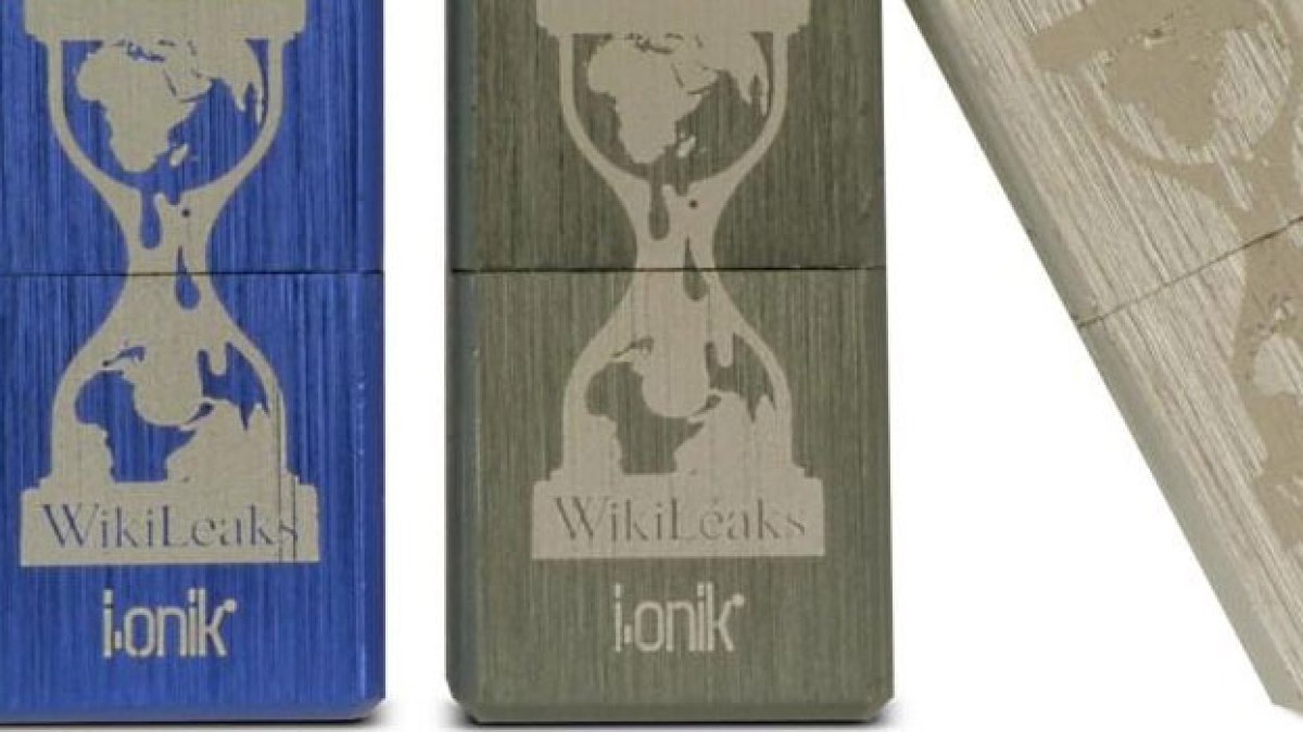 wikileaks-usb-key.jpg