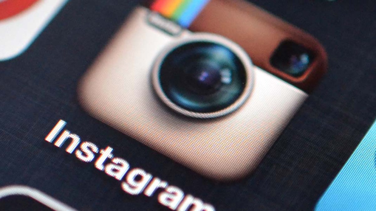 instagramlogocloseup.jpg