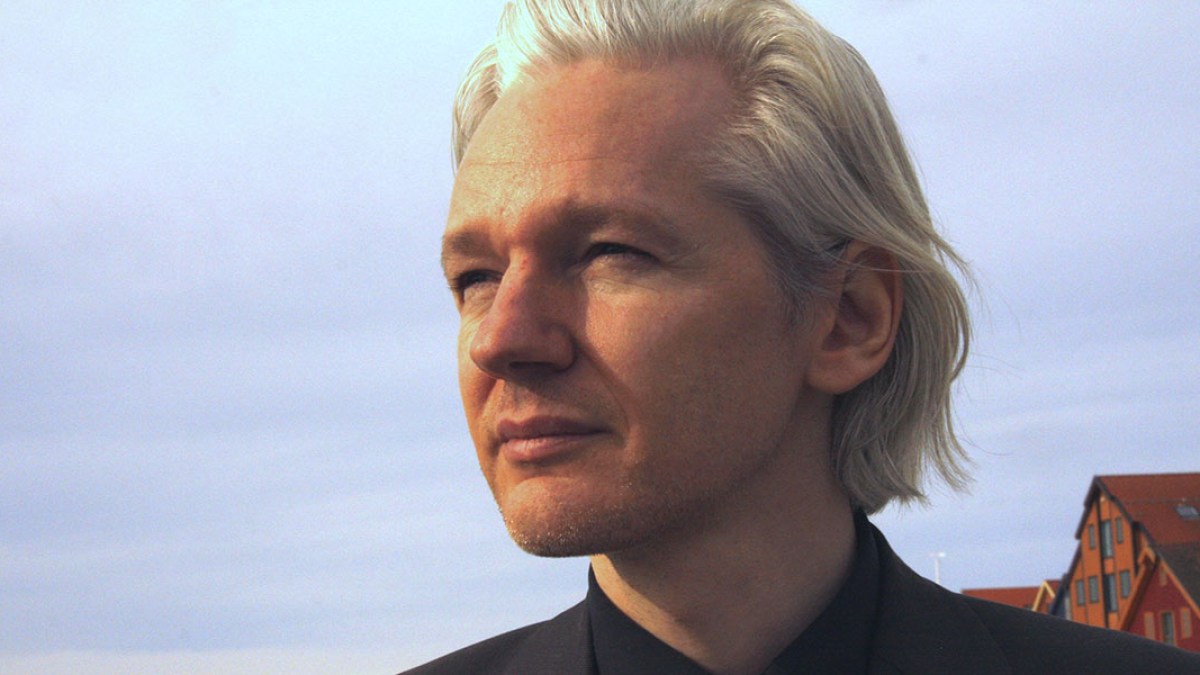 julian_assange_.jpg