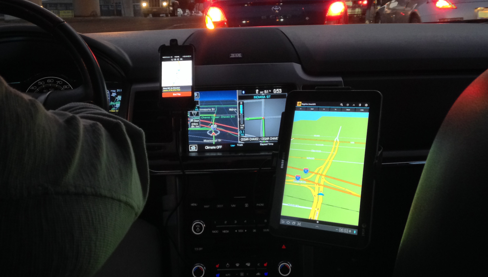 uber-chauffeur uber-chauffeur