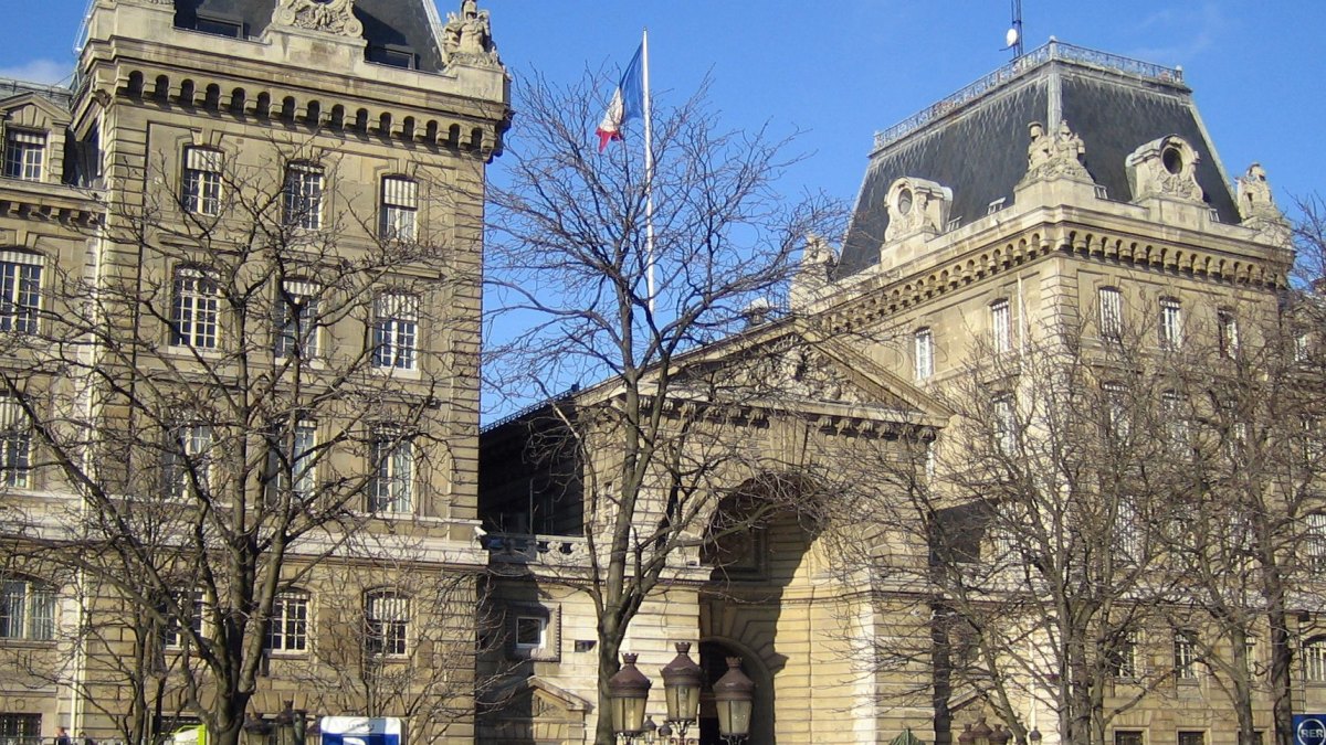 Paris-prefecture-de-police