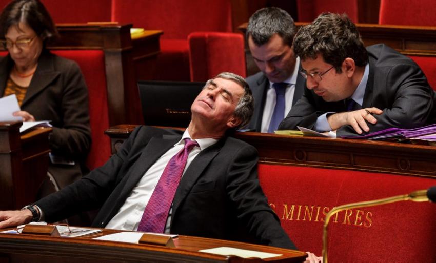 « Ah bah j'vais m'faire une petite sieste du coup » -- Cahuzac