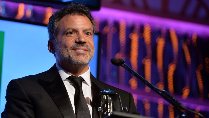 BEVERLY HILLS, CA - OCTOBER 21: Producer Michael DeLuca accepts the Hollywood Producer Award for 'Captain Phillips' during the 17th annual Hollywood Film Awards at The Beverly Hilton Hotel on October 21, 2013 in Beverly Hills, California. (Photo by Alberto E. Rodriguez/HFA2013/Getty Images for DCP)