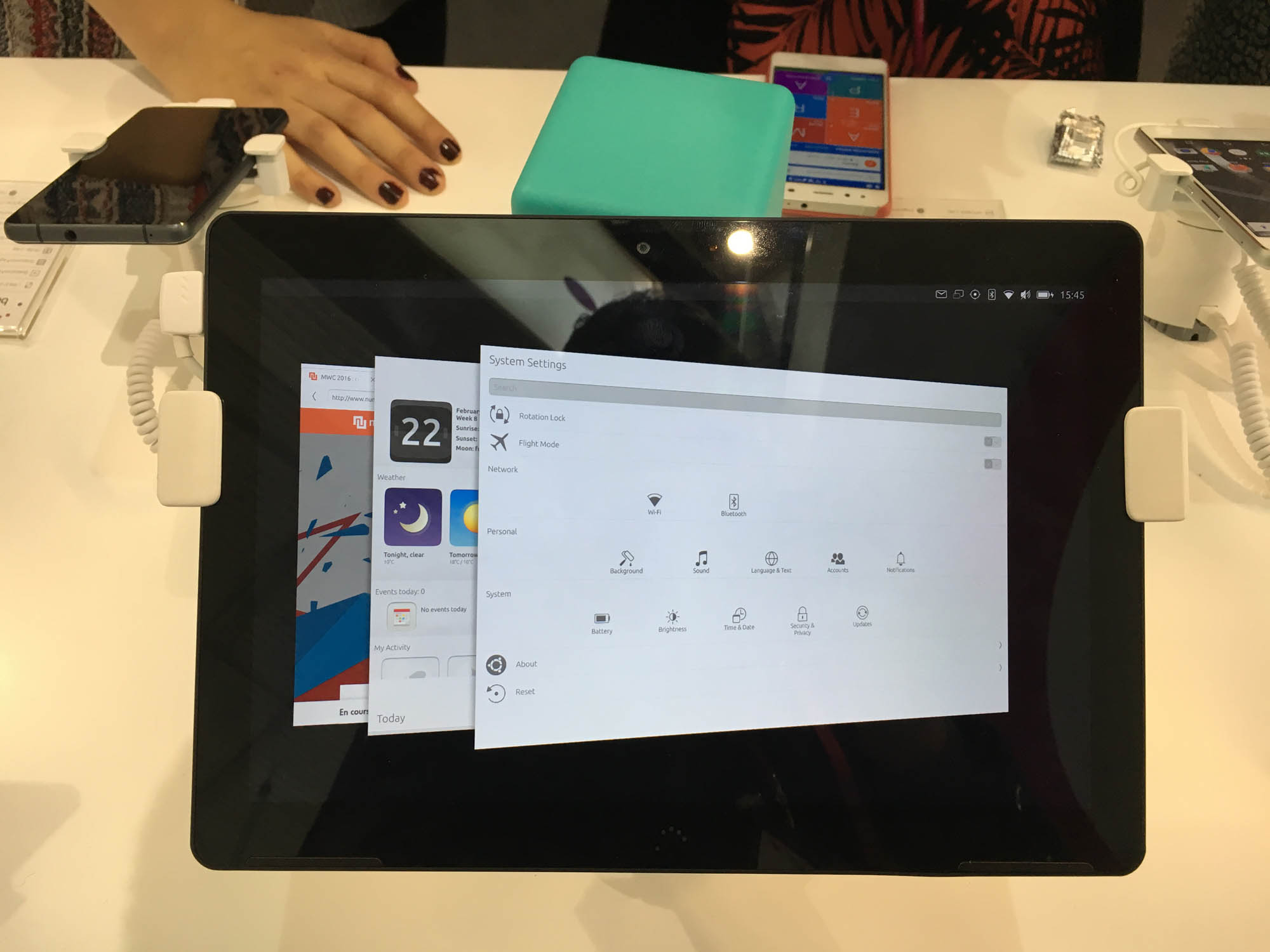 Tablette tactile Ubuntu, des version 8,9 et 10,1 pouces arrivent
