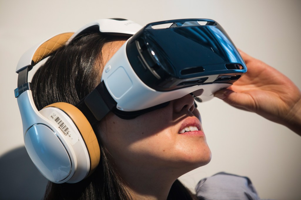 Les casques de réalité virtuelle débarquent chez les opticiens