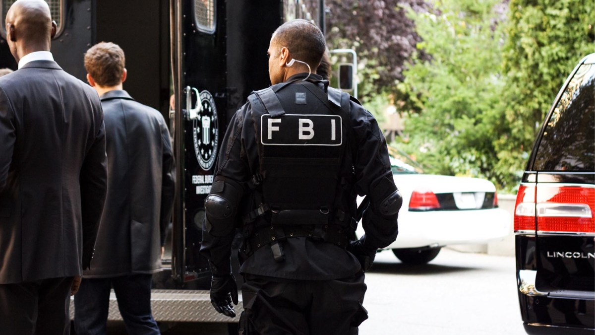 Un agent du FBI sur le terrain. // Source : Shinsuke Ikegame