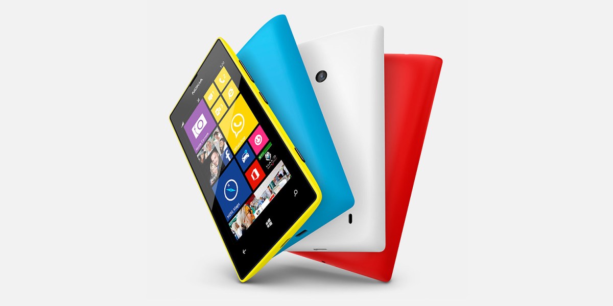 Nokia-Lumia-520-Black-1