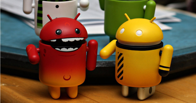 android-figurines