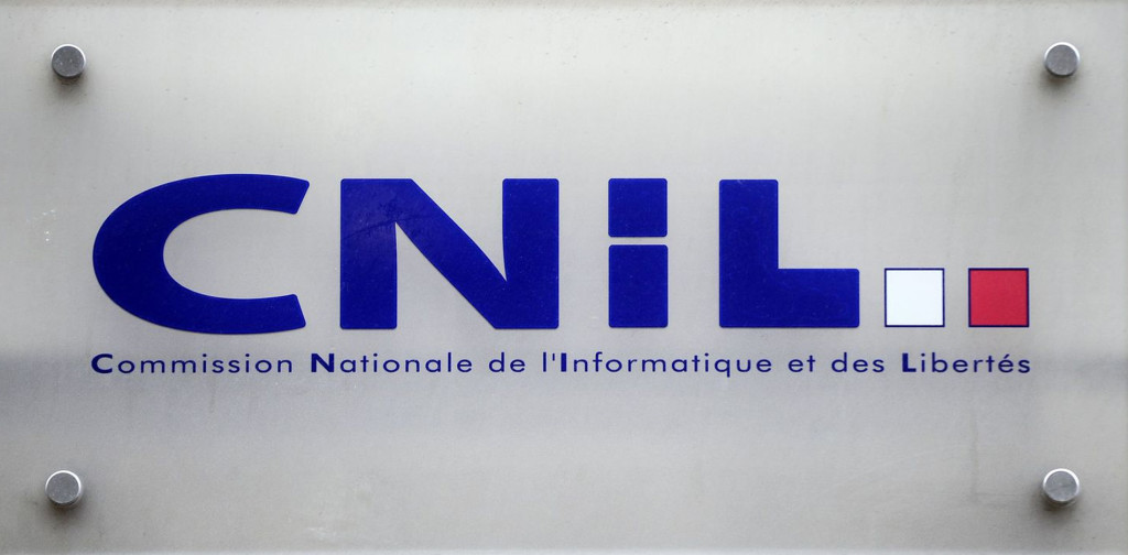 L'Ombudsman serait issu de la CNIL. L'Ombudsman serait issu de la CNIL.