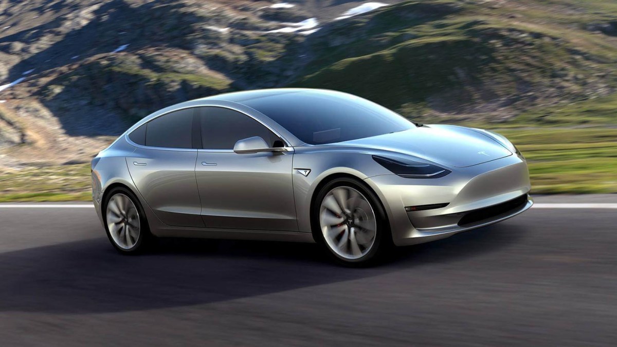 Model 3 // Source : Tesla