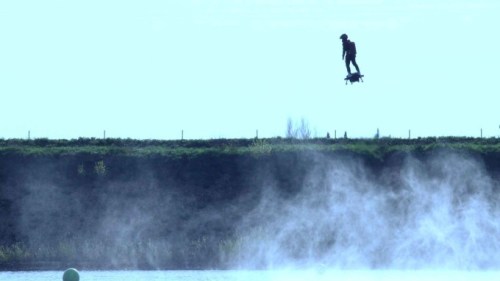 2048×1536-fit_franky-zapata-lors-essai-flyboard-air