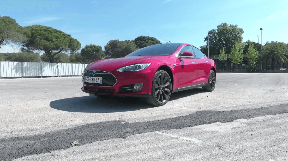 tesla-model-s-24