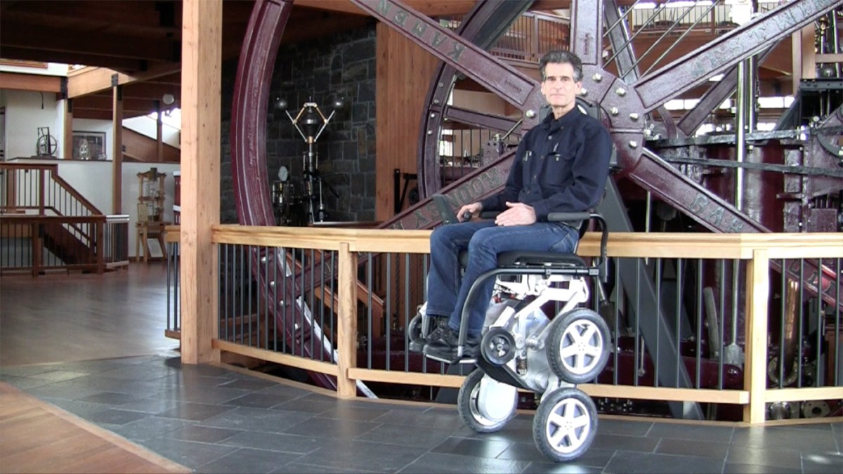 toyota-ibot-wheelchair