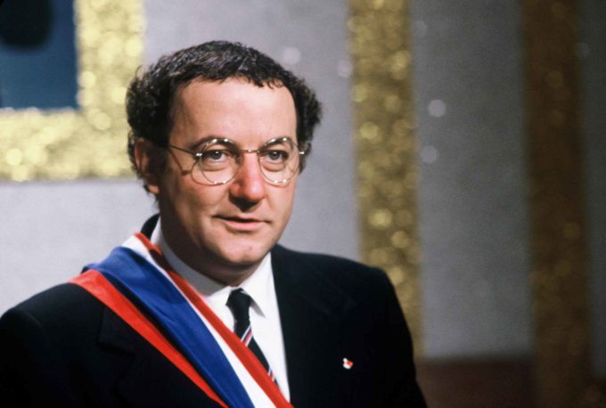 2048x1536-fit_coluche-candidat-presidence-1981
