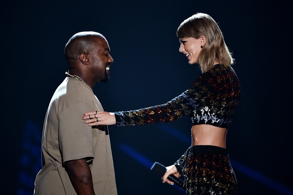 taylor-swift-kanye-west-famous