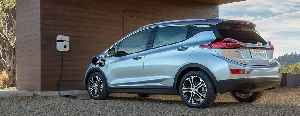 2016-chevrolet-bolt-electric-vehicle-charging-980×380-01