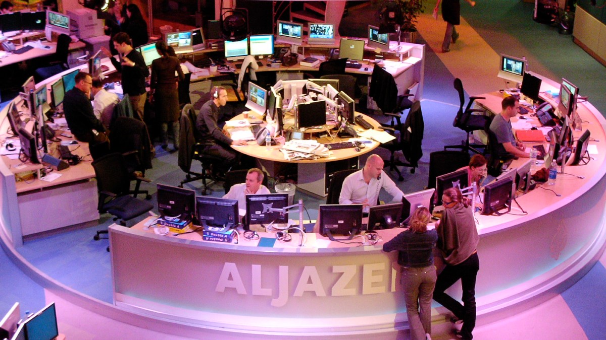 Le centre névralgique d'Al Jazeera English, à Doha. Le Qatar est un pays très mélangé, essentiellement asiatique.