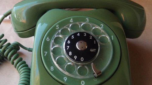 telephone-vert