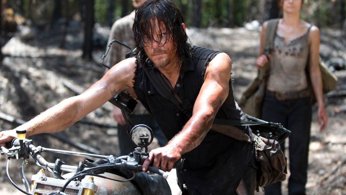 14701486332daryl-in-the-walking-dead-season-6