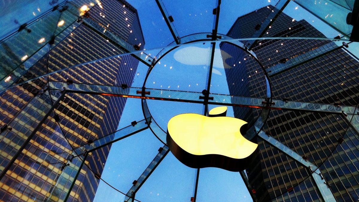 Apple Store, Shanghai. CC Warren R.M. Stuart