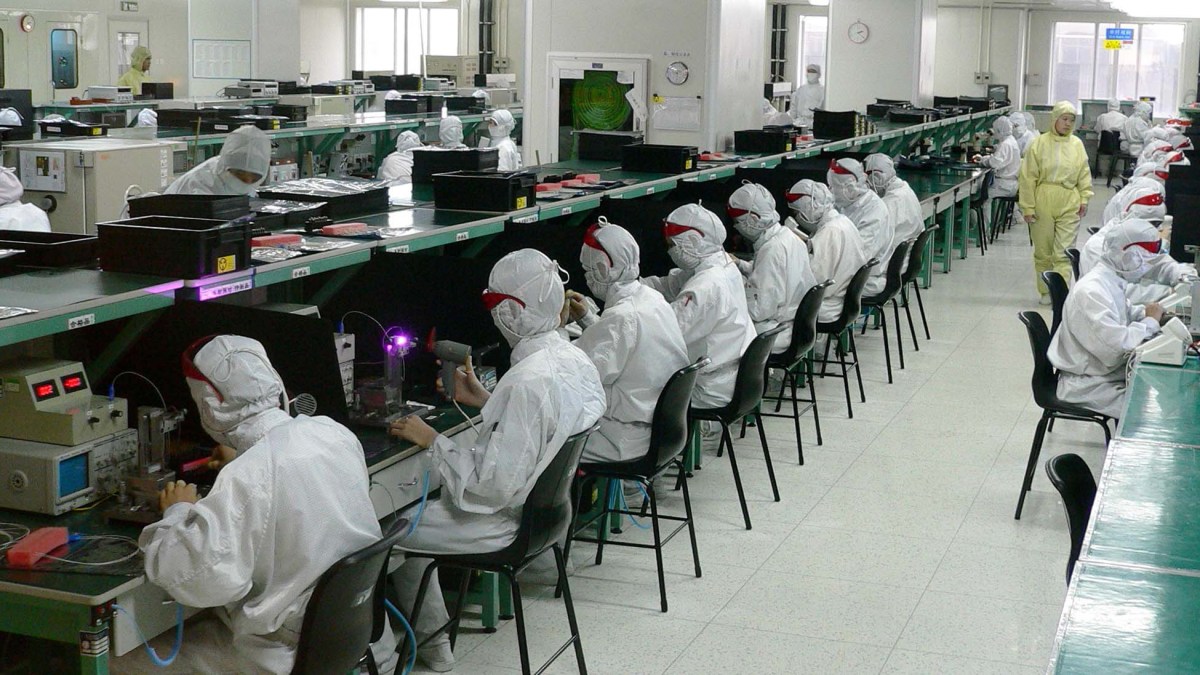 Foxconn // Source : Prachatai