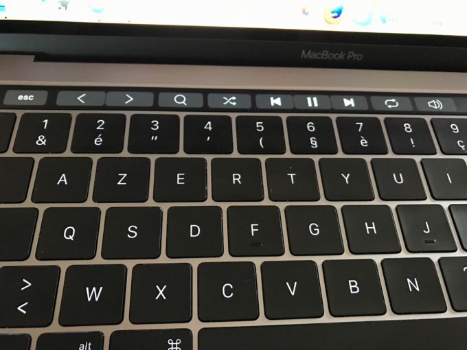 Spotify Touch Bar