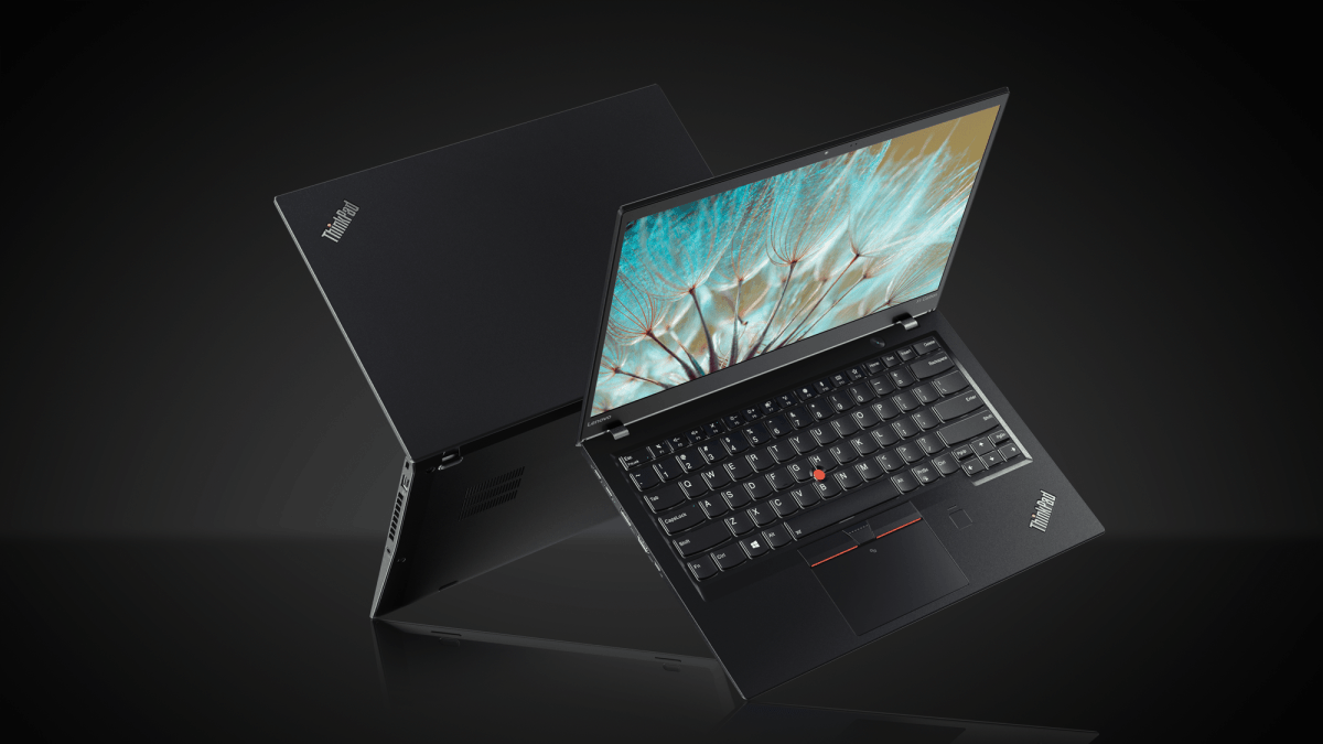 14_x1_carbon_hero_image_wallpaper_screen-fill_black