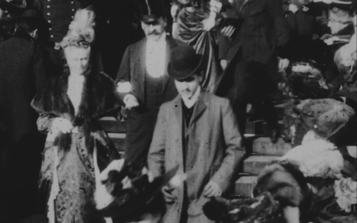 7787267564_marcel-proust-pour-la-premiere-fois-dans-un-film-de-1904