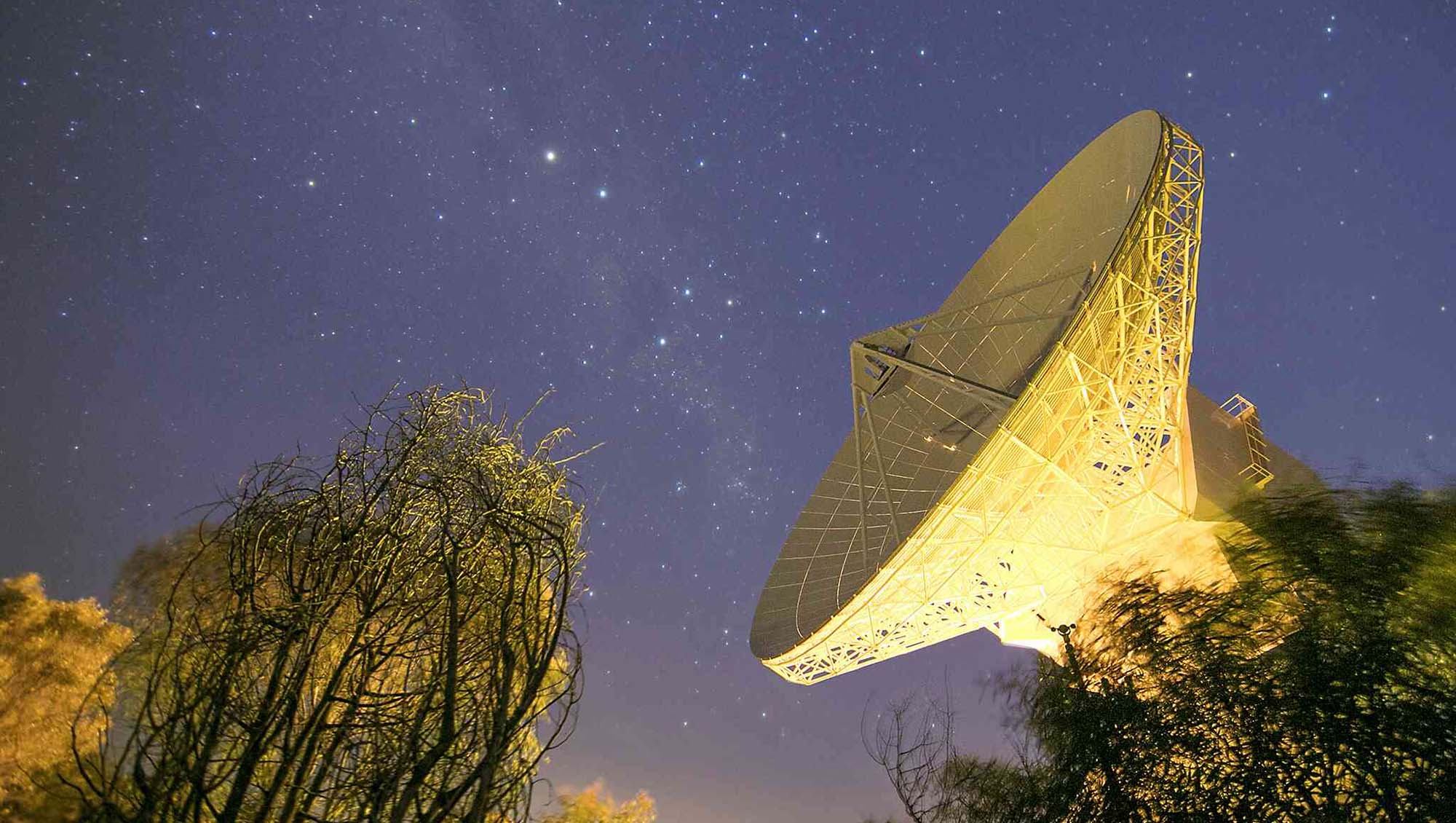 antenne-parabole-espace antenne-parabole-espace