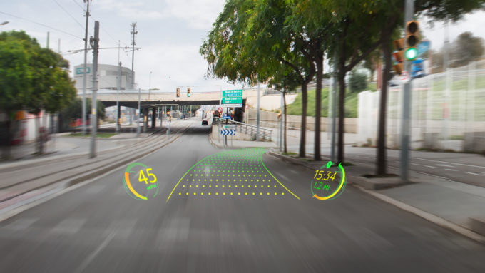 L'infotainment en réalité augmenté à bord des voitures, vu par WayRay. L'infotainment en réalité augmenté à bord des voitures, vu par WayRay.